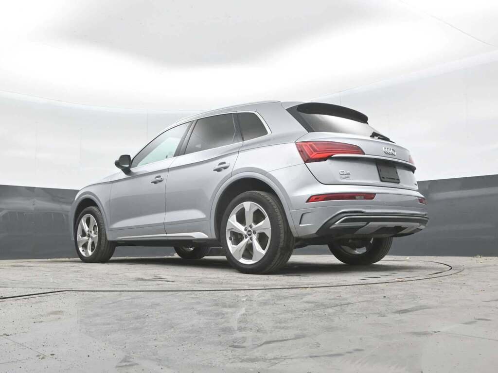 2021 Audi Q5 Premium Plus 45 TFSI quattro S tronic
