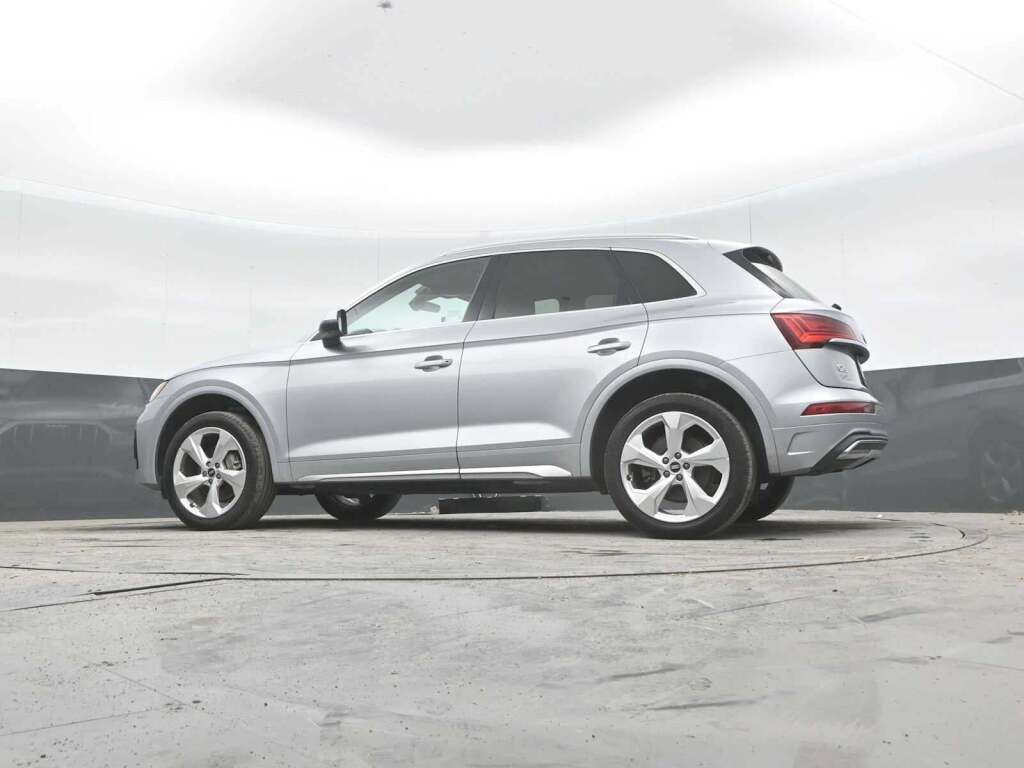 2021 Audi Q5 Premium Plus 45 TFSI quattro S tronic