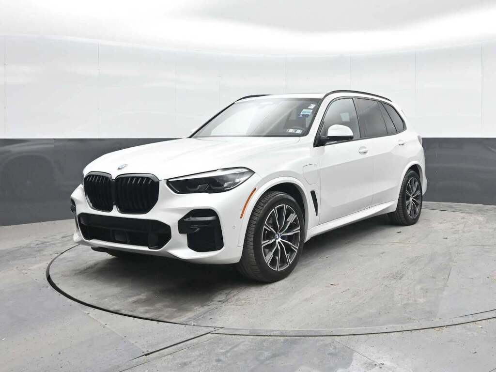 2022 BMW X5 PHEV xDrive45e
