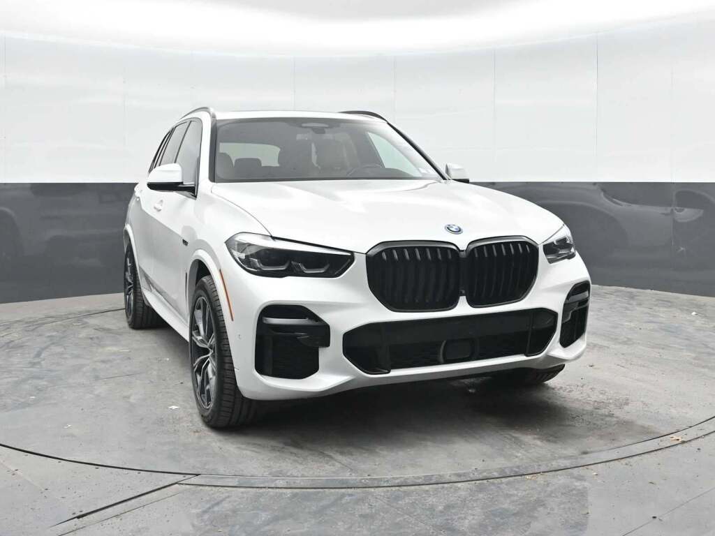 2022 BMW X5 PHEV xDrive45e