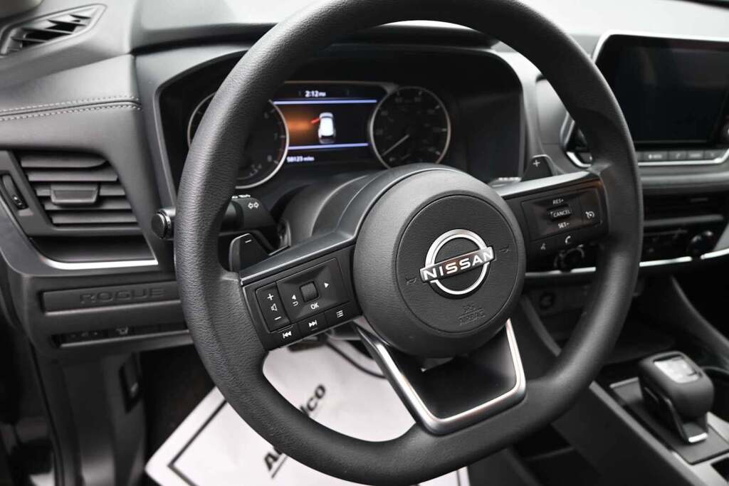 2024 Nissan Rogue S