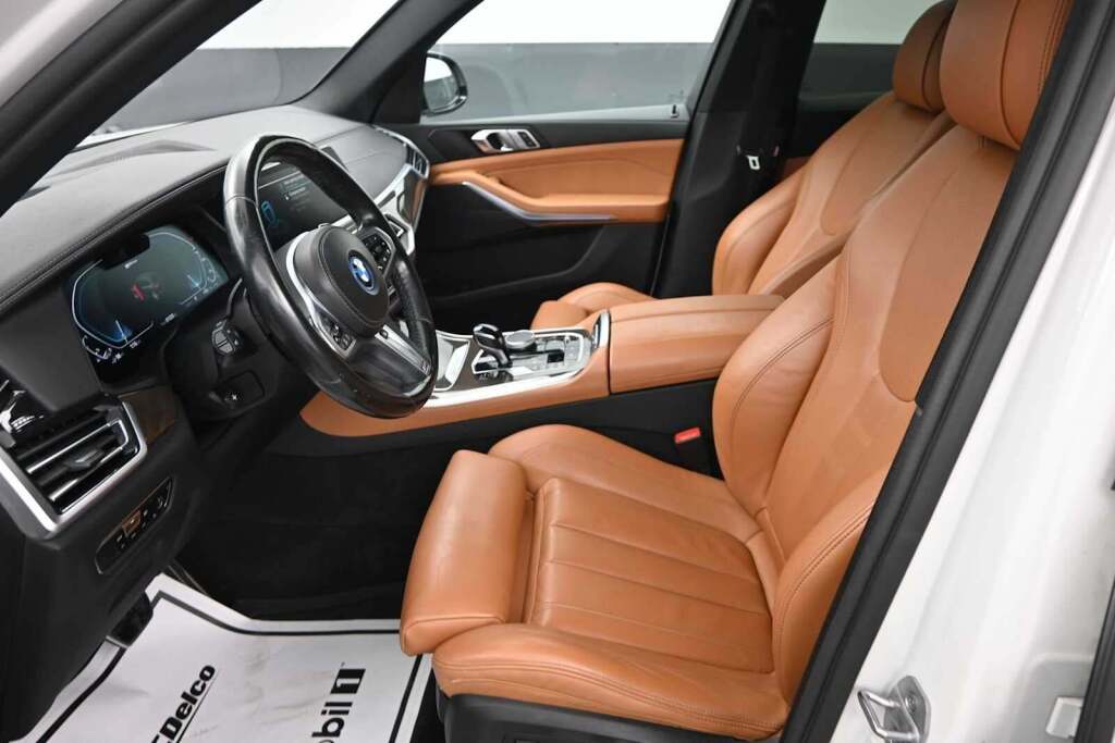 2022 BMW X5 PHEV xDrive45e