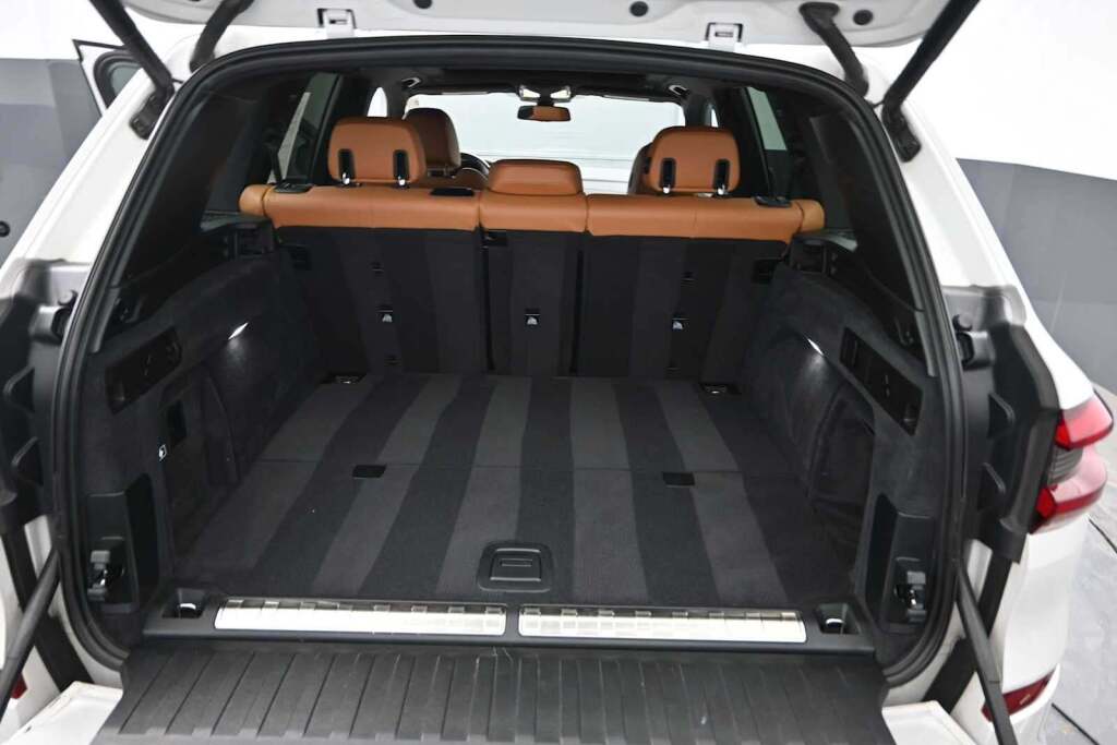 2022 BMW X5 PHEV xDrive45e