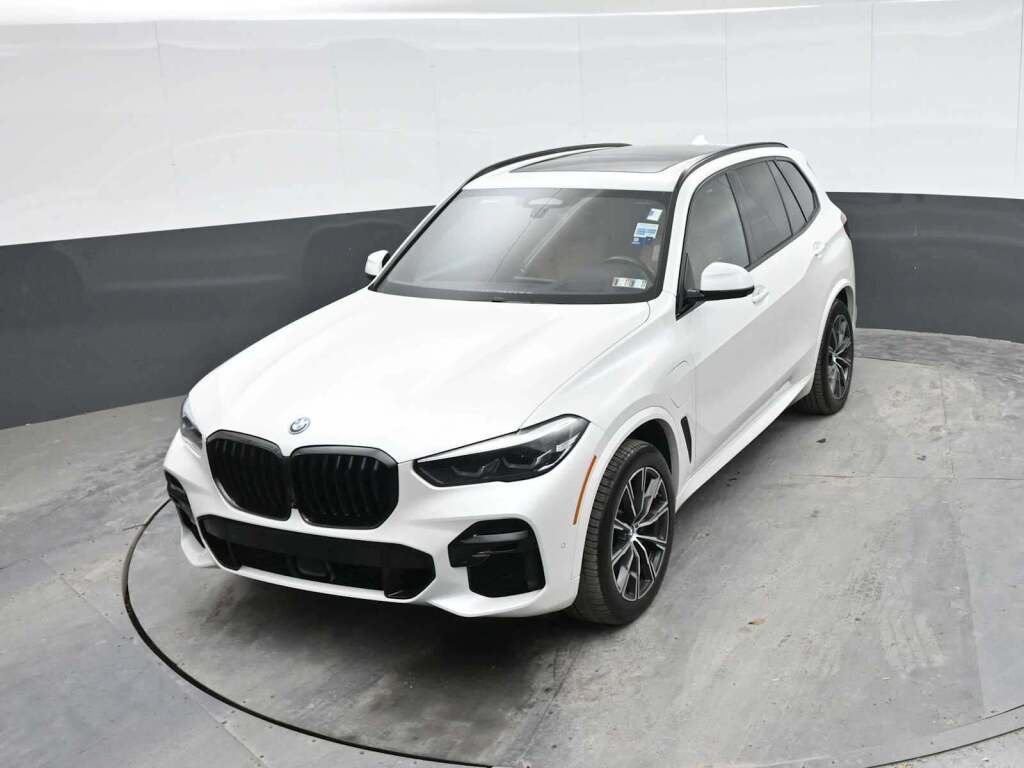 2022 BMW X5 PHEV xDrive45e