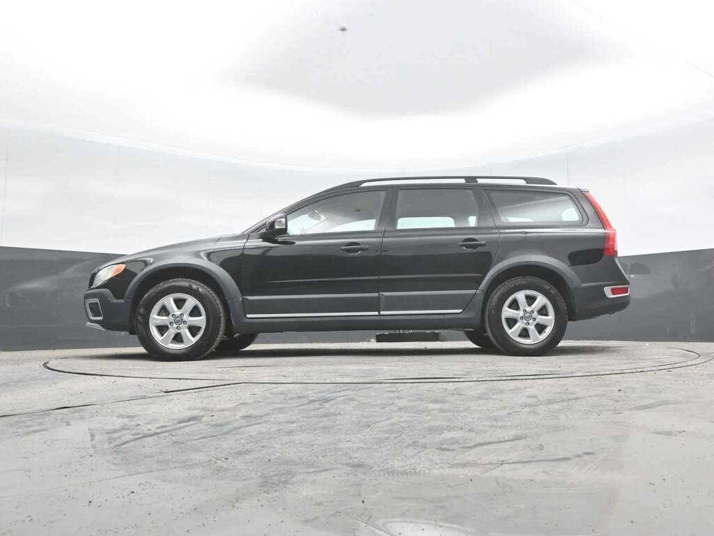 2008 Volvo XC70 3.2