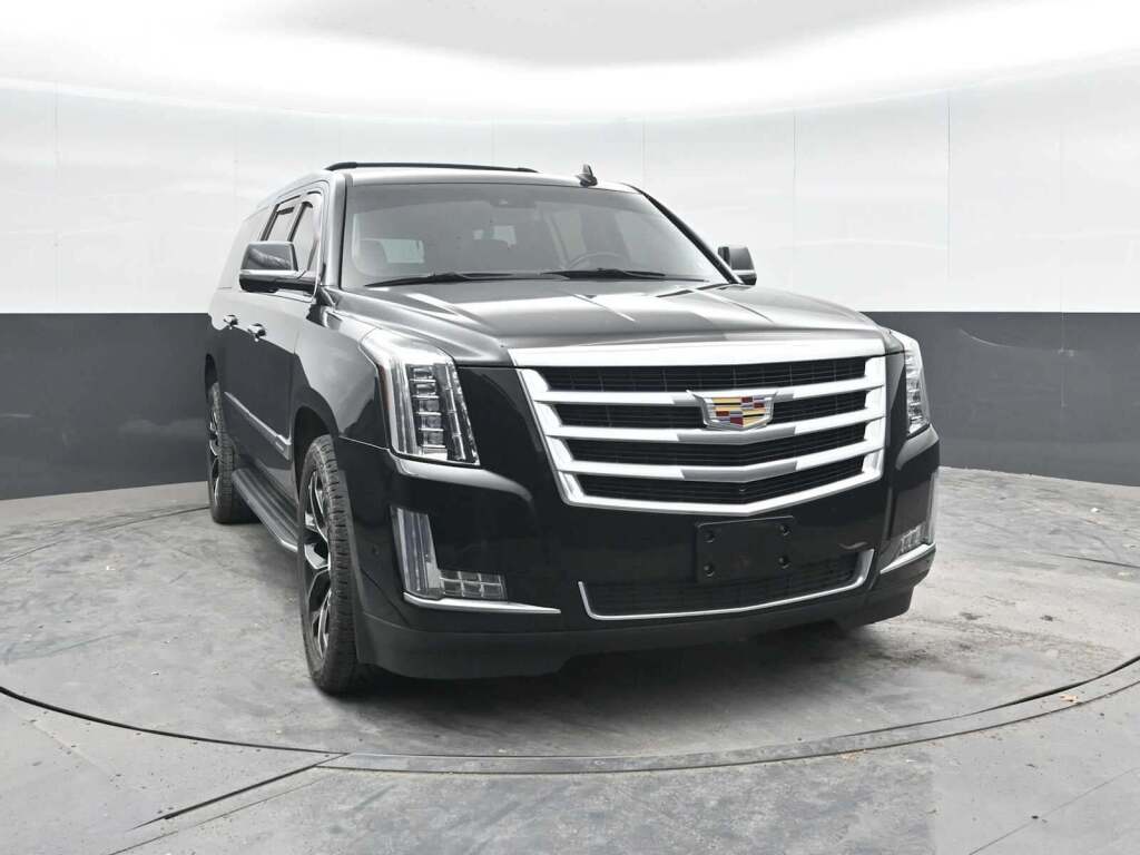 2018 Cadillac Escalade ESV Luxury