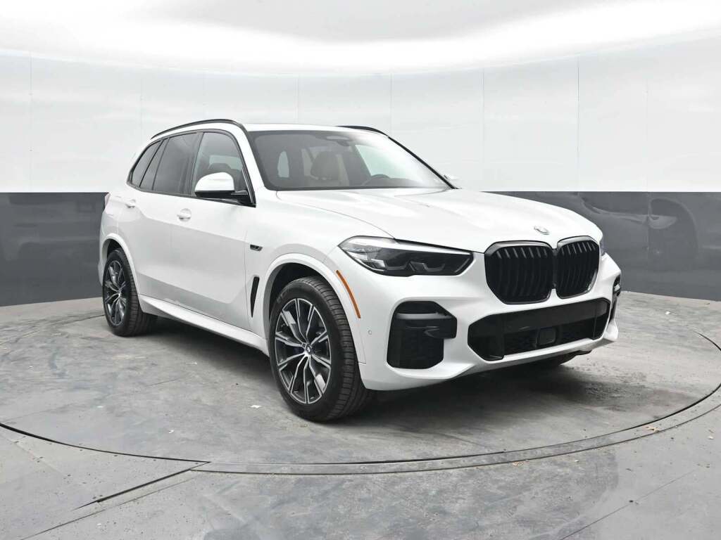 2022 BMW X5 PHEV xDrive45e