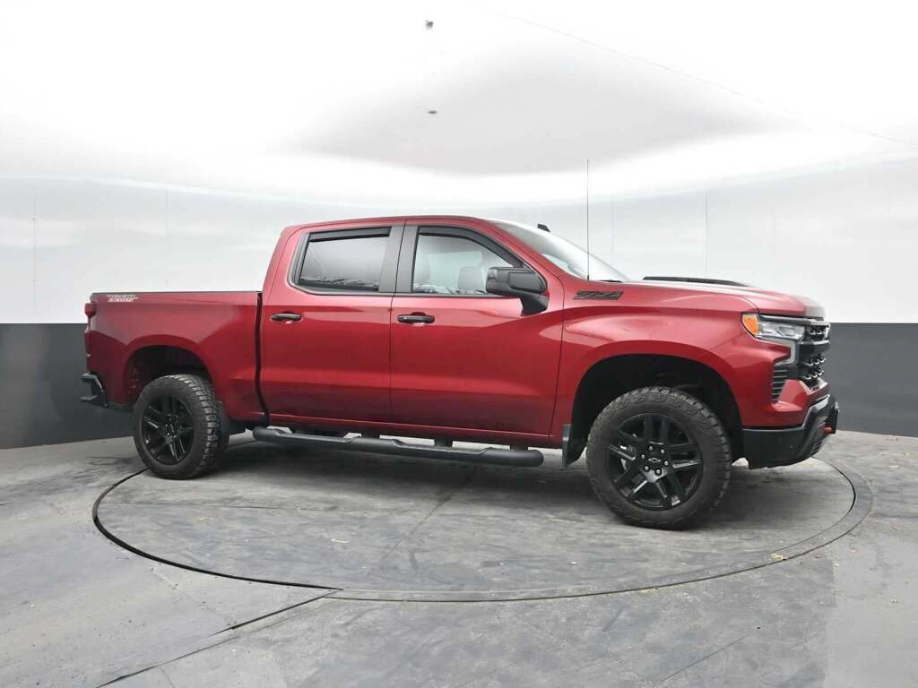 2024 Chevrolet Silverado 1500 LT Trail Boss