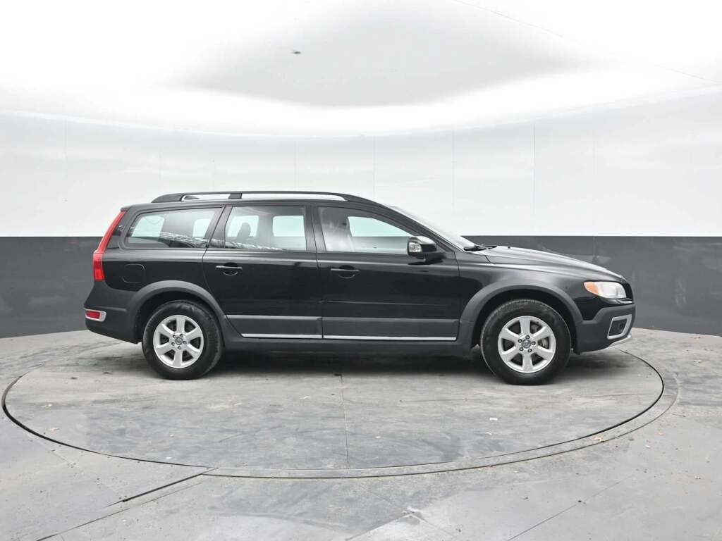 2008 Volvo XC70 3.2