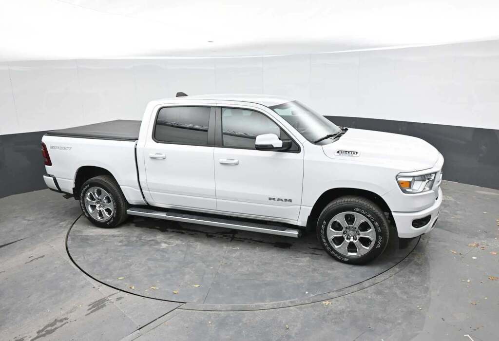 2023 Ram 1500 Big Horn Crew Cab 4x4 5'7" Box