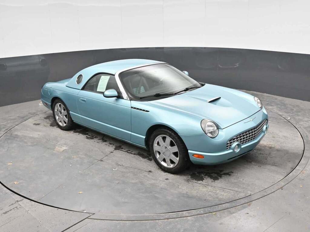 2002 Ford Thunderbird Deluxe