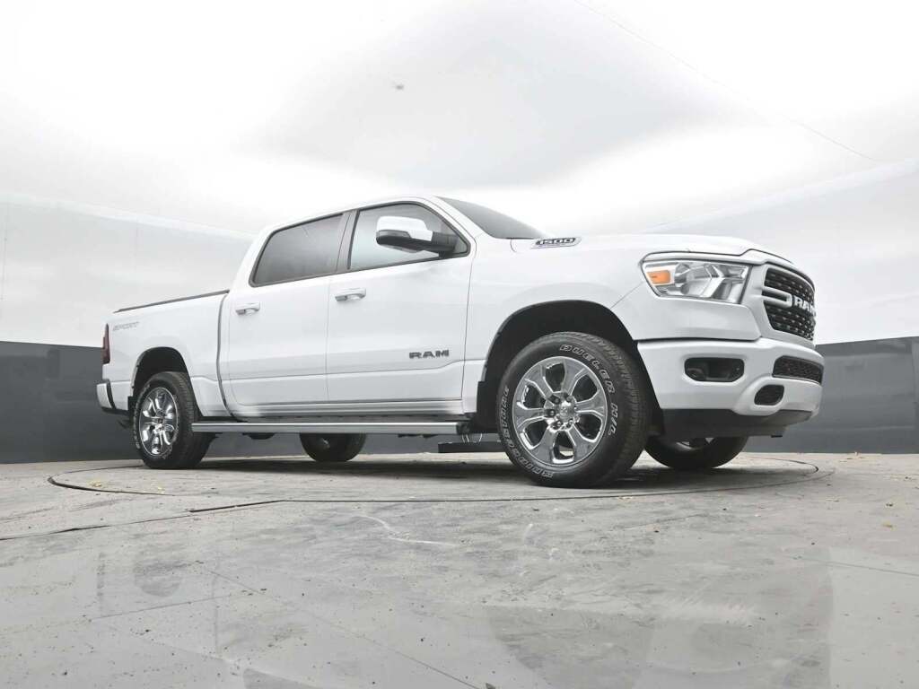2023 Ram 1500 Big Horn Crew Cab 4x4 5'7" Box