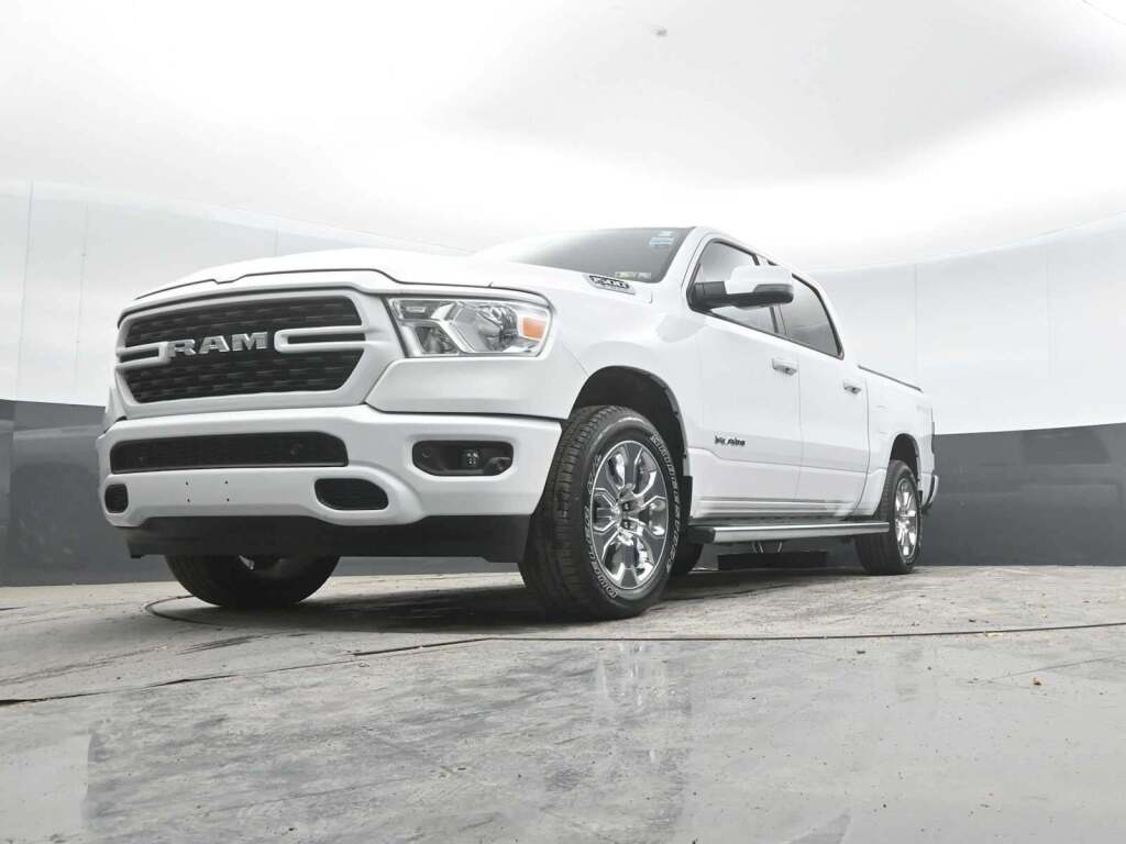 2023 Ram 1500 Big Horn Crew Cab 4x4 5'7" Box