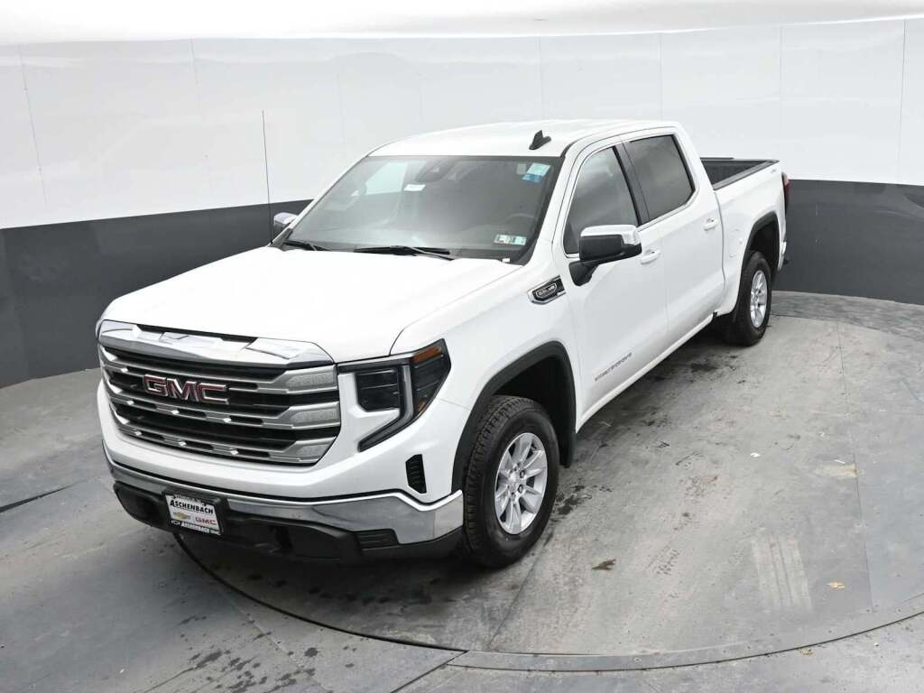 2026 GMC Sierra 1500 SLE