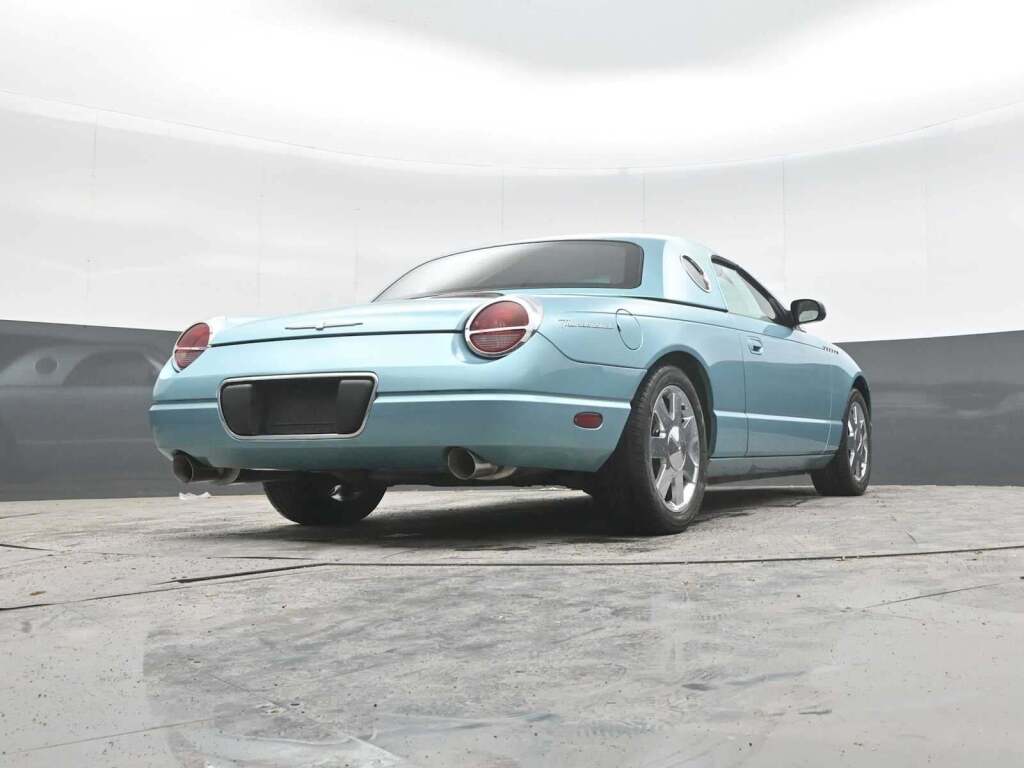 2002 Ford Thunderbird Deluxe