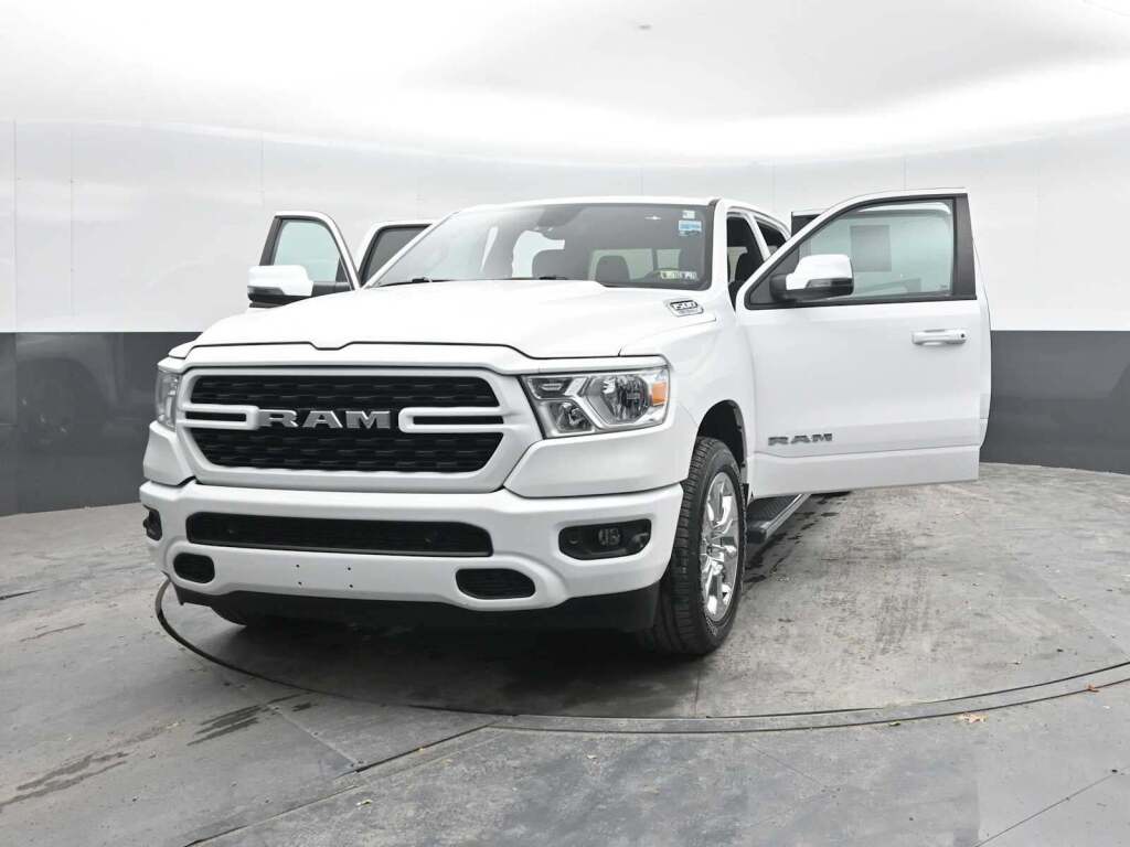 2023 Ram 1500 Big Horn Crew Cab 4x4 5'7" Box