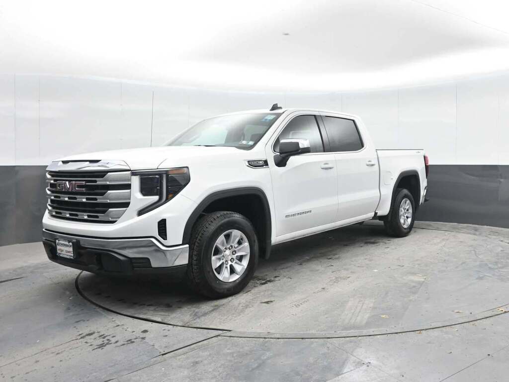 2026 GMC Sierra 1500 SLE