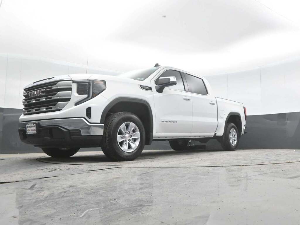 2026 GMC Sierra 1500 SLE