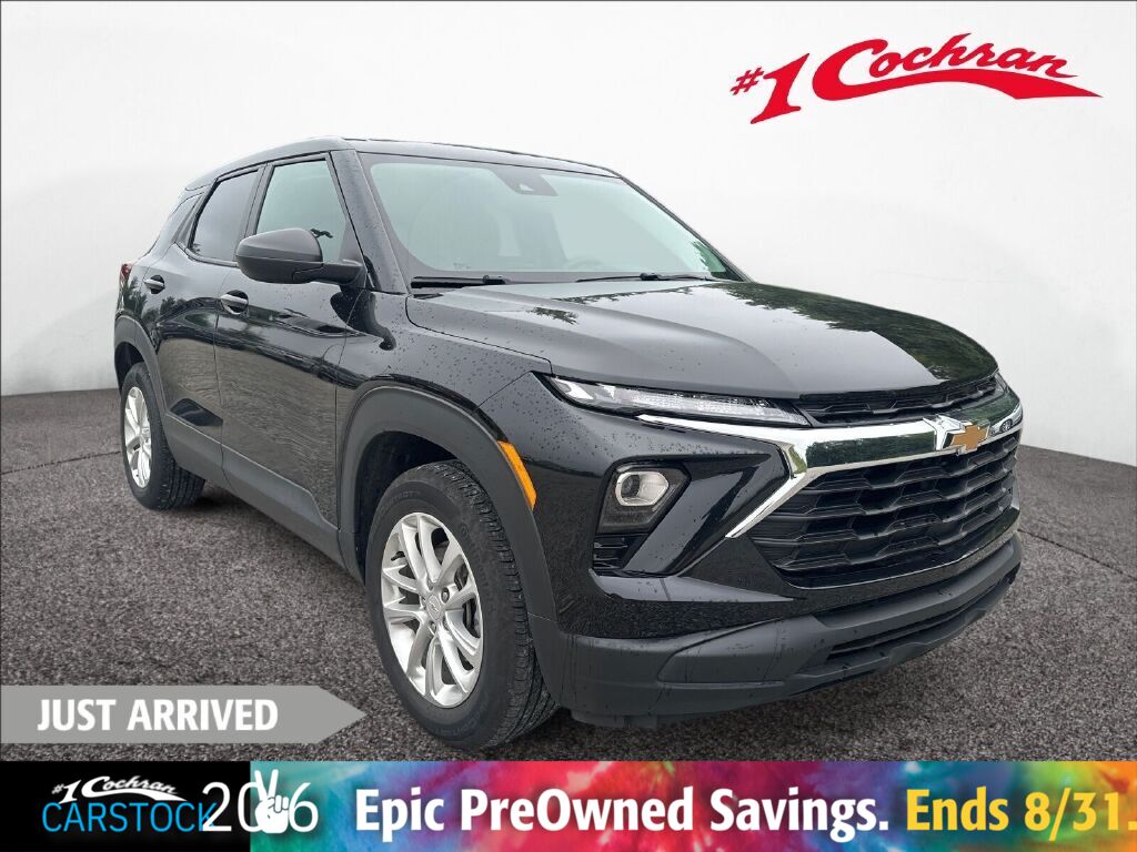 Mosaic Black Metallic 2025 Chevrolet Trailblazer SUV / Crossover Front-Wheel Drive Continuously Variable Transmission