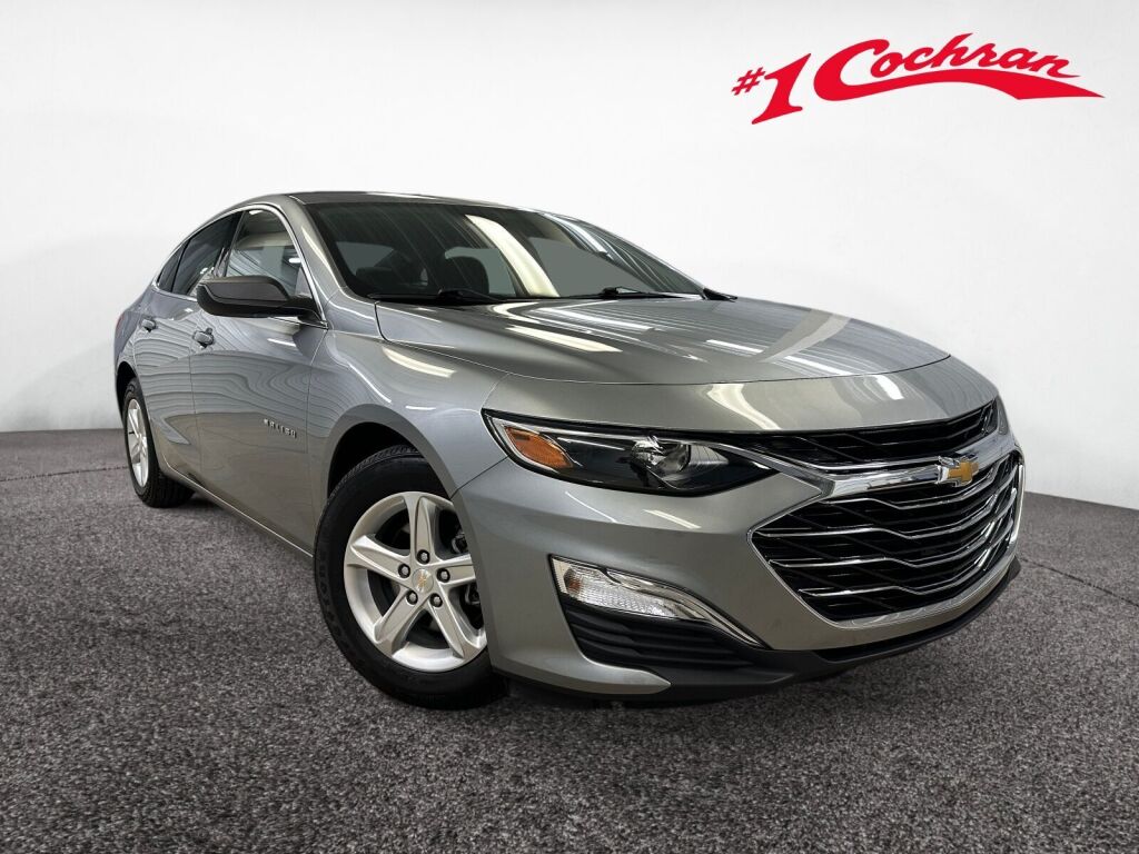 Sterling Gray Metallic 2023 Chevrolet Malibu Sedan Front-Wheel Drive Continuously Variable Transmission
