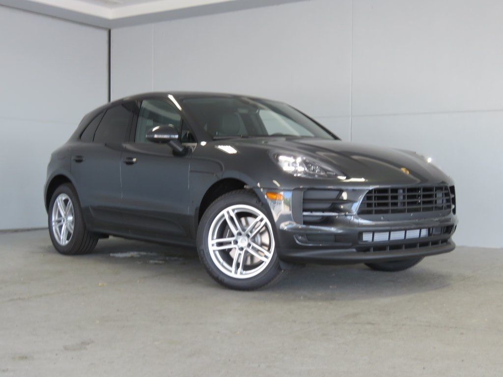 2020 Porsche Macan Base