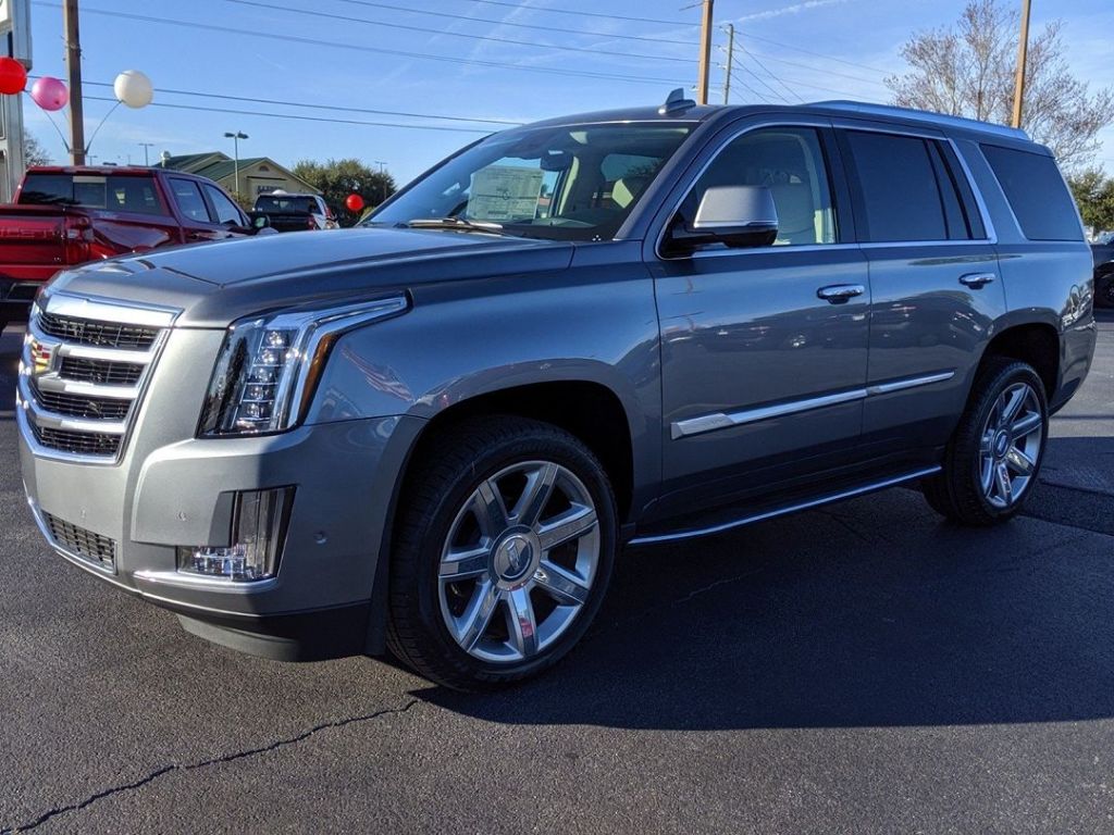2020 Cadillac Escalade Luxury
