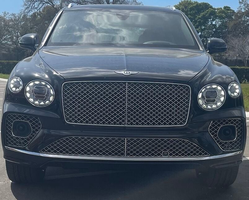 2022 Bentley Bentayga V8
