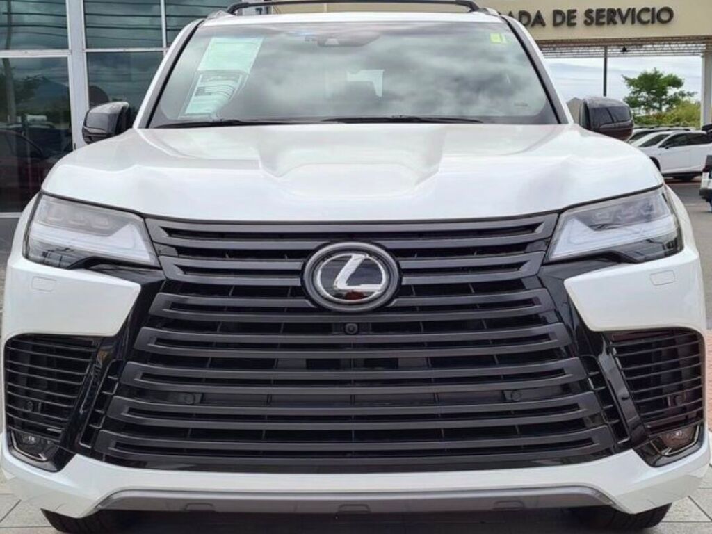 2022 Lexus LX 600 Luxury