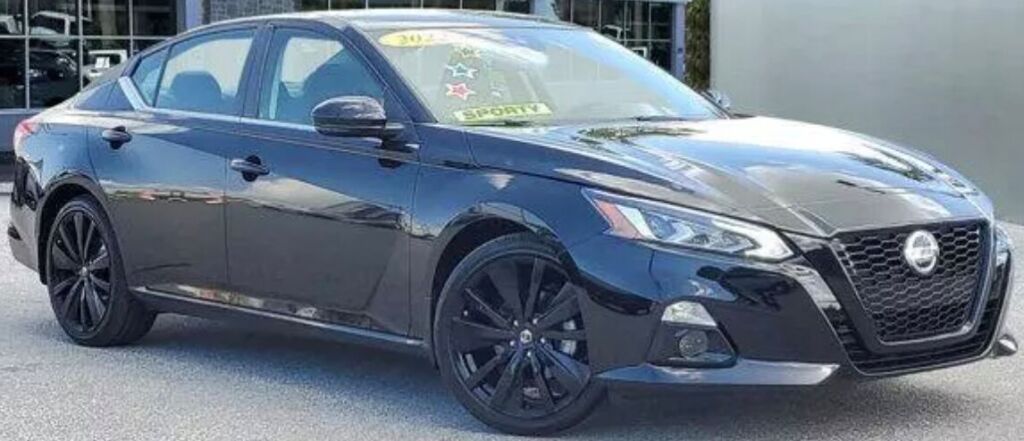 2022 Nissan Altima 2.5 SR