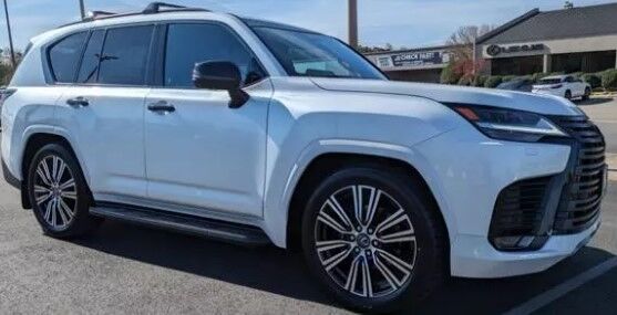 2024 Lexus LX 600 Luxury