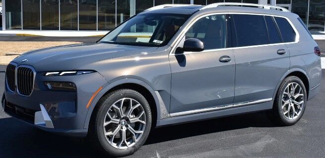 2024 BMW X7 xDrive40i