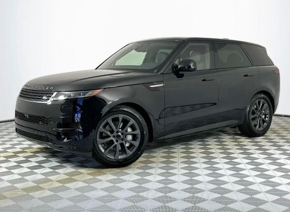 2026 Land Rover Range Rover Sport P360 SE