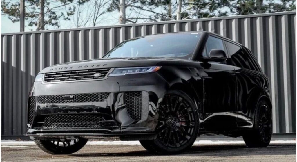 2026 Land Rover Range Rover Sport P635 SV