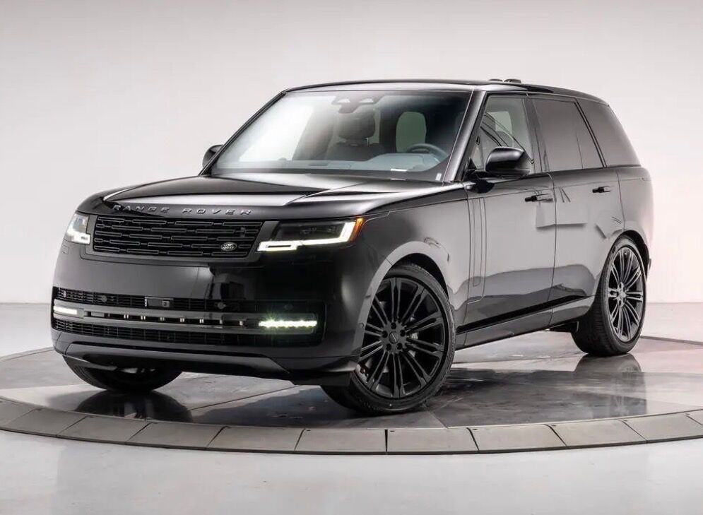 2026 Land Rover Range Rover P400 SE