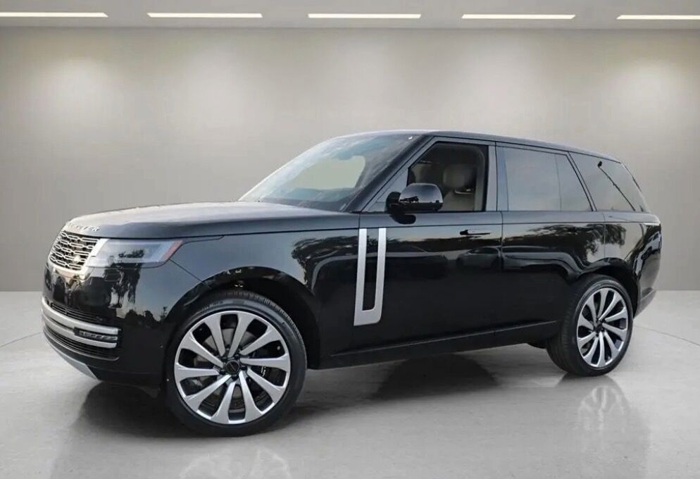 2026 Land Rover Range Rover P530 Autobiography