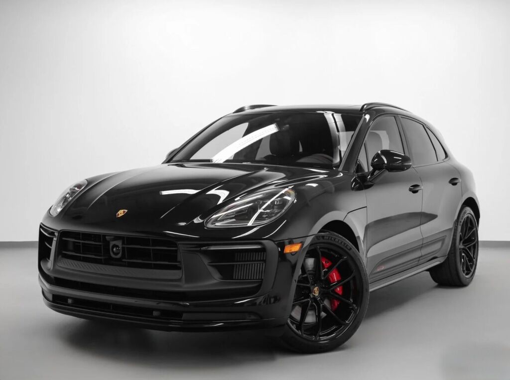 2026 Porsche Macan GTS