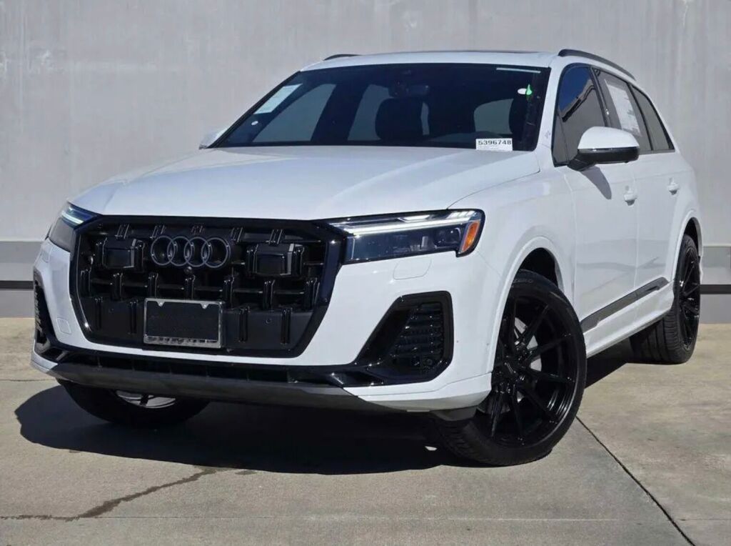 2026 Audi Q7 quattro Premium 55 TFSI