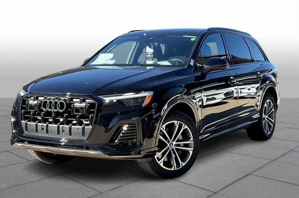 2026 Audi Q7 quattro Premium 45 TFSI