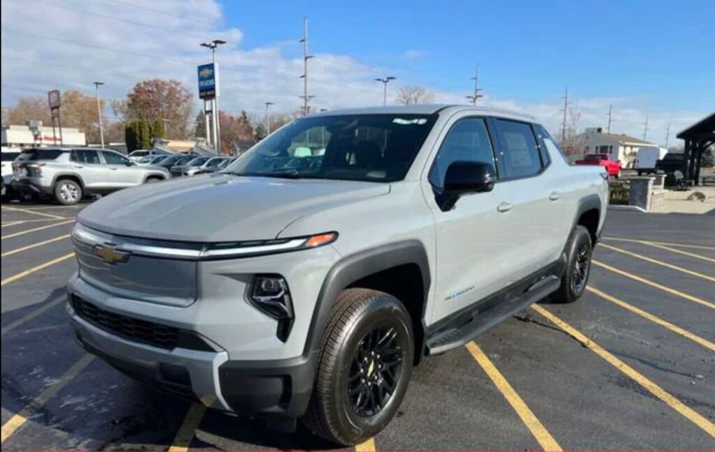 2026 Chevrolet Silverado EV LT