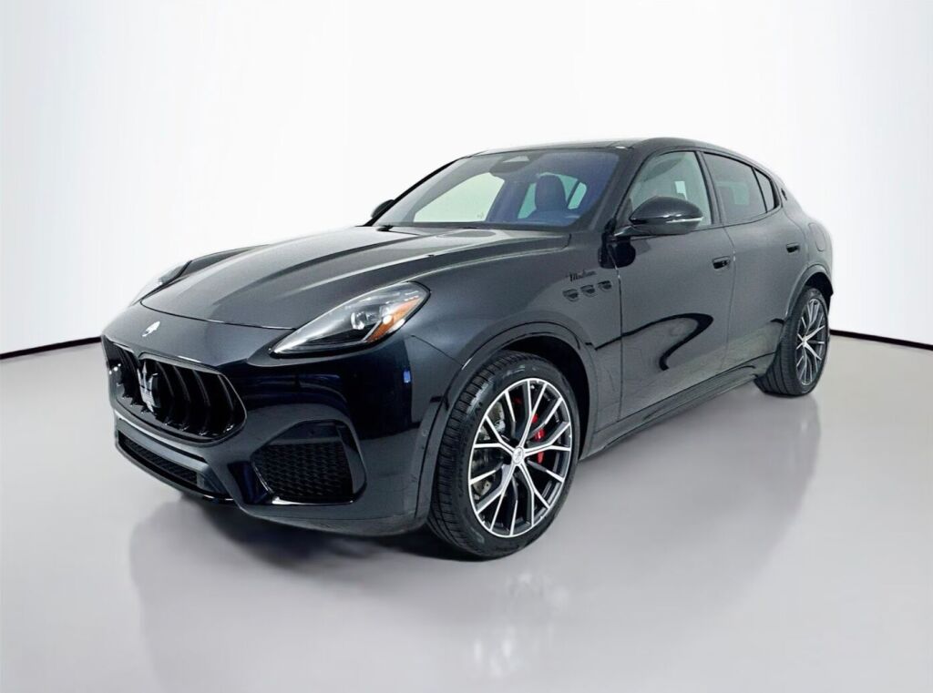 2026 Maserati Grecale Modena