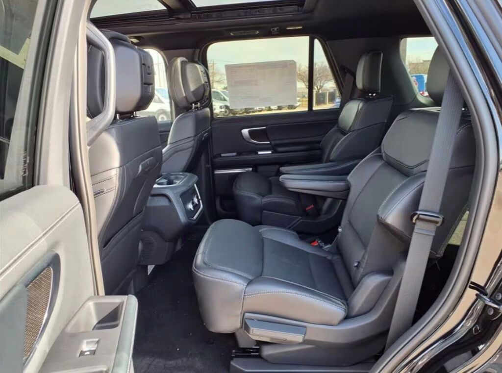 2026 Ford Expedition Platinum