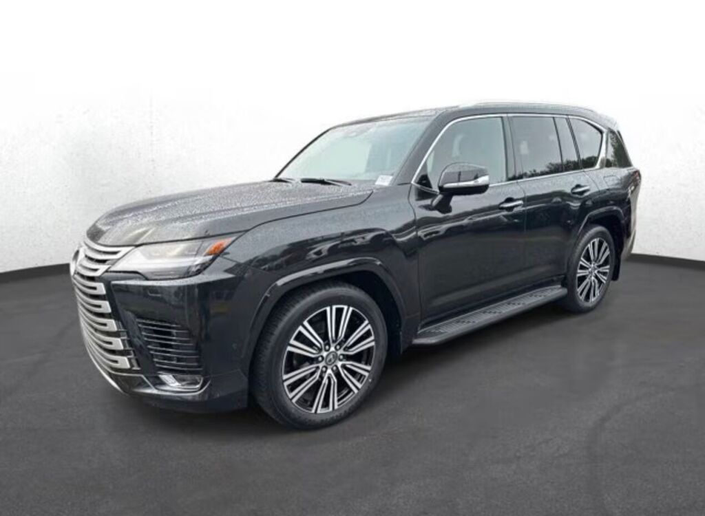 2026 Lexus LX 700h Luxury