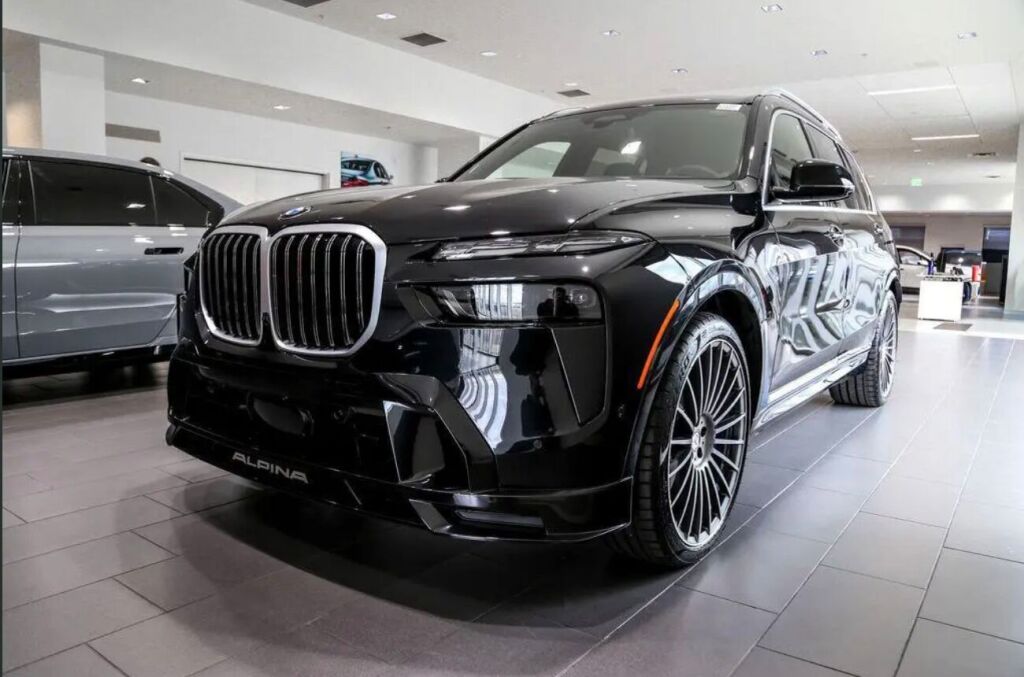 2026 BMW X7 ALPINA XB7