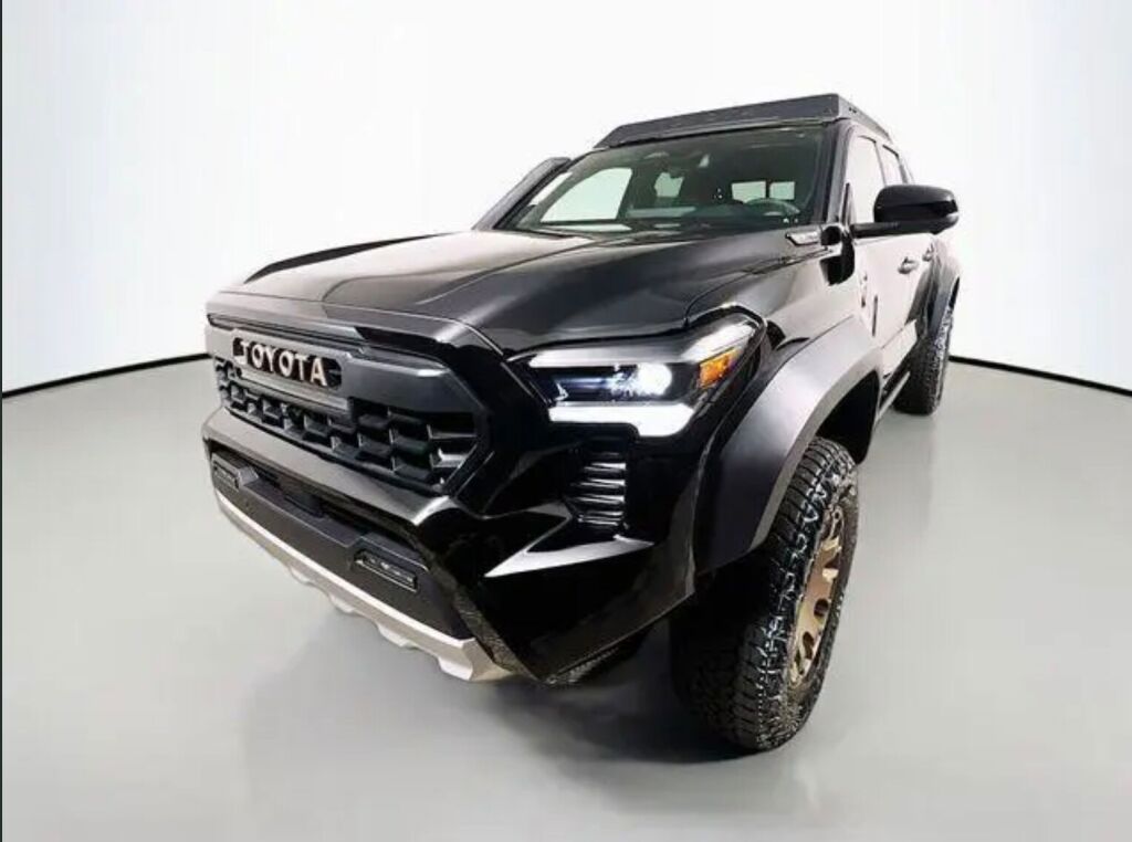 2026 Toyota Tacoma Trailhunter HV