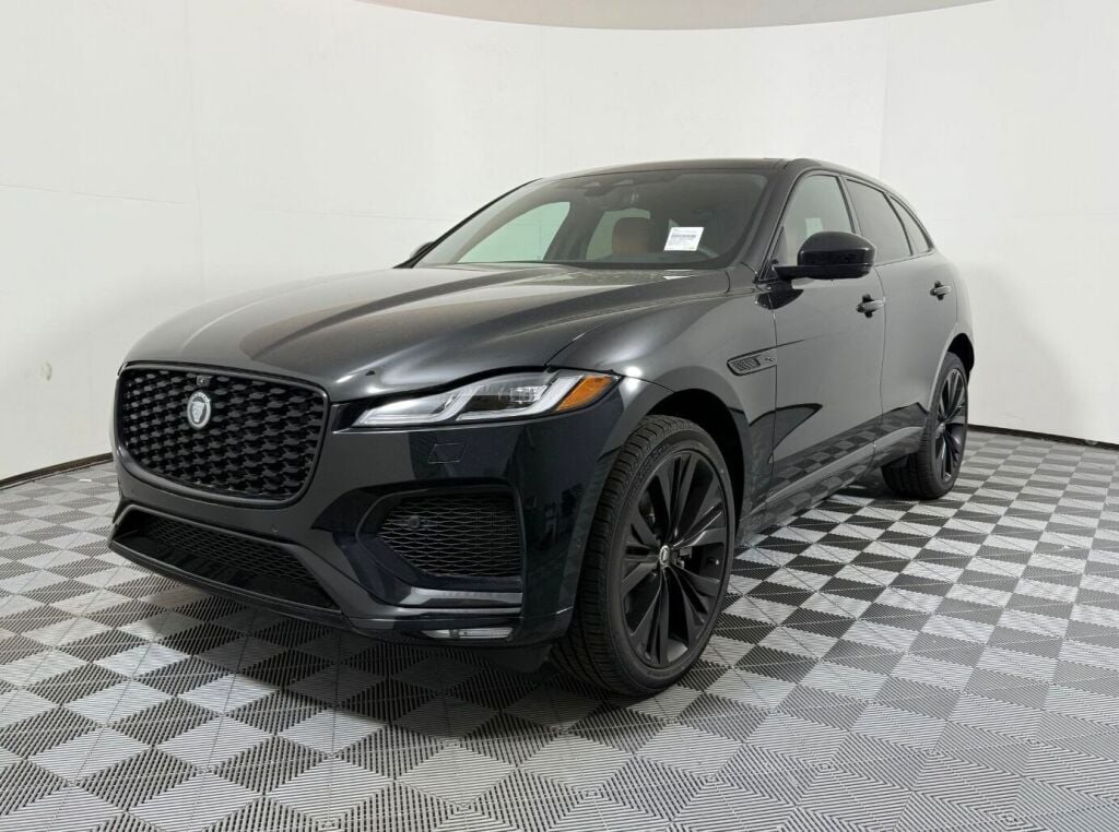 2026 Jaguar F-PACE P400 R-Dynamic S