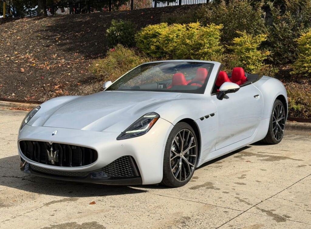 2026 Maserati GranCabrio Base