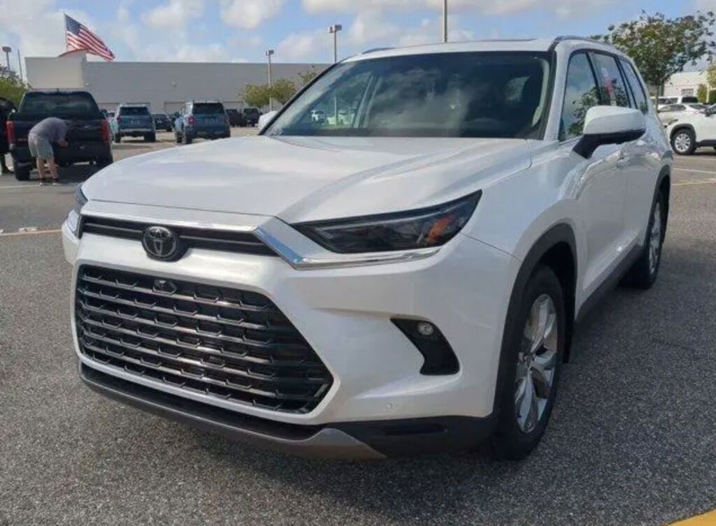 2026 Toyota Grand Highlander Hybrid Limited