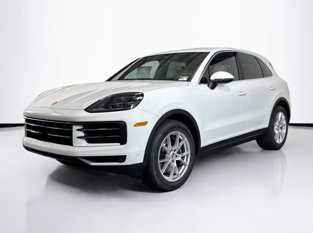 2026 Porsche Cayenne Base