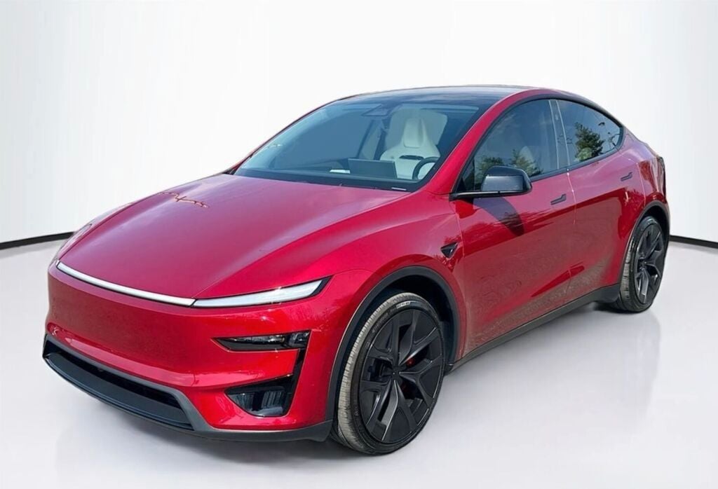 2026 Tesla Model Y Performance