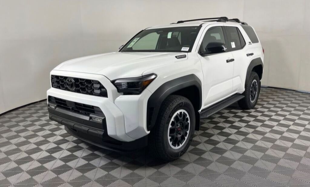 2026 Toyota 4Runner TRD Off-Road HV